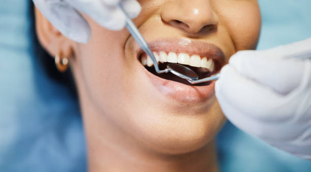 Best Dentist for Tooth Abscess  in Utqiagvik, AK